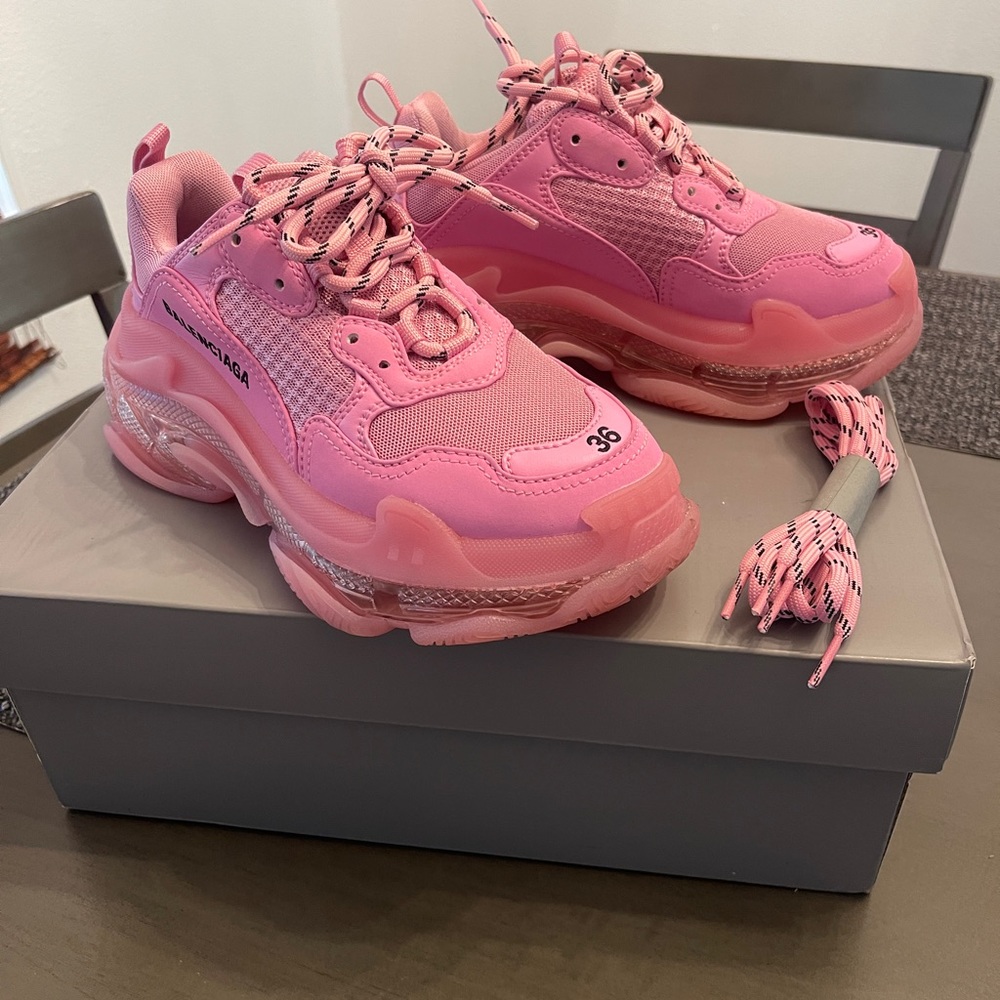 Women’s Balenciaga triple s sneaker size eu 36 is 6